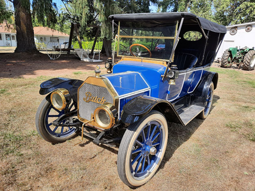 Brass era Buick automobile