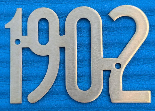 1902 Radiator Script – Brass – 2.25” tall